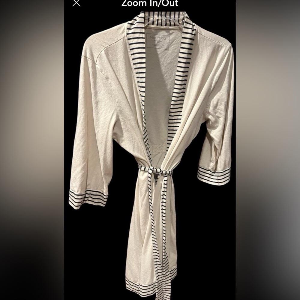 Nautica small medium sleepwear robe.